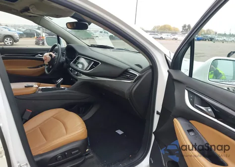 2018 Buick Enclave Premium z USA, uszkodzony, nr VIN 5GAEVBKW6JJ122332